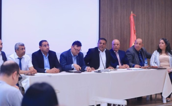 إضراب بثلاثة أيام في قطاع البنوك والتأمين