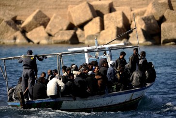 قربة: إحباط عمليتَيْ هجرة غير نظامية وإيقاف 66 شخصًا بينهم نساء وأطفال