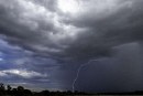 خلايا رعدية وأمطار متفرقة آخر النهار