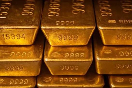 أسعار الذهب تتراجع إلى أقل من 4 آلاف دولار للأونصة