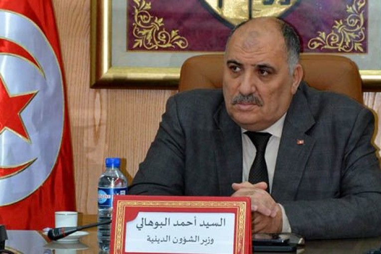 وزير الشؤون الدينية يدعو إلى تخصيص خطب الجمعة للتوعية بقوانين المرور