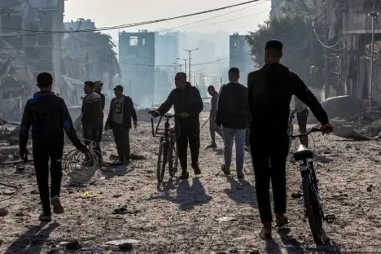 300 يوم من اتفاق وقف إطلاق النار بغزة.. ماذا تحقق وما الذي تعثر؟