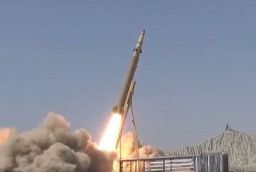 الحوثيون يعلنون استهداف مطار الرياض بصاروخ بالستي